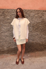 Charger l'image dans la galerie, GILET EN LAINE - "ÉCRU"