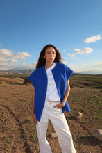 Charger l'image dans la galerie, GILET EN LAINE - "BLEU DE MARRAKECH"