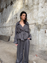 Charger l'image dans la galerie, VESTE MINI TRENCH GRISE - "LE JOE"