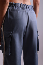 Charger l'image dans la galerie, MAISON BEIGE PANTALON CARGO "BLEU"