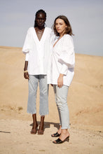 Charger l'image dans la galerie, MAISON BEIGE OVERSIZED COTTON SHIRT "LIMA" - MAISON BEIGE