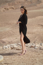 Charger l'image dans la galerie, MAISON BEIGE MAISON BEIGE Mode éthique et éco responsable, mode responsable, blazer oversize, robe en soi, robe dos nu, jupe en soi, chemise en soi, manteau en laine, marque française, made in france, fabriqué en france, marque éco responsable, marque éthique, robe dos nu, robe longue, robe maxi, robe en soie