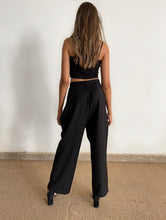 Charger l'image dans la galerie, MAISON BEIGE Mode éthique et éco responsable, mode responsable, blazer oversize, robe en soi, robe dos nu, jupe en soi, chemise en soi, manteau en laine, marque française, made in france, fabriqué en france, marque éco responsable, marque éthique, pantalon ajustable