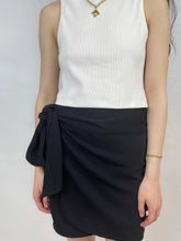 Charger l'image dans la galerie, MAISON BEIGE PARIS - MAISON BEIGE Mode éthique et éco responsable, mode responsable, blazer oversize, robe en soi, robe dos nu, jupe en soi, chemise en soi, manteau en laine, marque française, made in france, fabriqué en france, marque éco responsable, marque éthique, MINI JUPE, jupe en soie