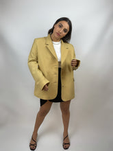Charger l'image dans la galerie, MAISON BEIGE Mode éthique et éco responsable, mode responsable, blazer oversize, robe en soi, robe dos nu, jupe en soi, chemise en soi, manteau en laine, marque française, made in france, fabriqué en france, marque éco responsable, marque éthique, blazer 100% laine