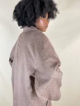 Charger l'image dans la galerie, MAISON BEIGE Mode éthique et éco responsable, mode responsable, blazer oversize, robe en soi, robe dos nu, jupe en soi, chemise en soi, manteau en laine, marque française, made in france, fabriqué en france, marque éco responsable, marque éthique, manteau 100% laine