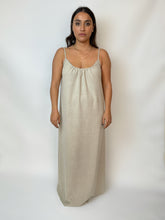 Charger l'image dans la galerie, MAISON BEIGE PARIS - MAISON BEIGE Mode éthique et éco responsable, mode responsable, blazer oversize, robe en soi, robe dos nu, jupe en soi, chemise en soi, manteau en laine, marque française, made in france, fabriqué en france, marque éco responsable, marque éthique, robe dos nu, robe longue, robe maxi, robe en lin