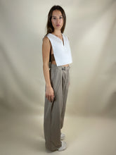 Charger l'image dans la galerie, MAISON BEIGE TOP "ARCHIE"