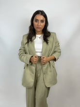 Charger l'image dans la galerie, MAISON BEIGE Mode éthique et éco responsable, mode responsable, blazer oversize, robe en soi, robe dos nu, jupe en soi, chemise en soi, manteau en laine, marque française, made in france, fabriqué en france, marque éco responsable, marque éthique, blazer 100% laine