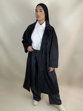 Charger l'image dans la galerie, MAISON BEIGE Mode éthique et éco responsable, mode responsable, blazer oversize, robe en soi, robe dos nu, jupe en soi, chemise en soi, manteau en laine, marque française, made in france, fabriqué en france, marque éco responsable, marque éthique, manteau 100% laine