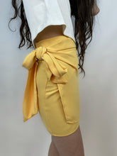 Charger l'image dans la galerie, MAISON BEIGE PARIS - MAISON BEIGE Mode éthique et éco responsable, mode responsable, blazer oversize, robe en soi, robe dos nu, jupe en soi, chemise en soi, manteau en laine, marque française, made in france, fabriqué en france, marque éco responsable, marque éthique, MINI JUPE, jupe en soie