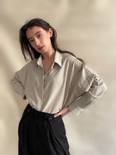 Charger l'image dans la galerie, CHEMISE EN LIN OVERSIZE - "CAMESA"