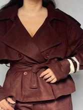 Charger l'image dans la galerie, ENSEMBLE EN LAINE MINI TRENCH ET PANTALON - MARRON CHOCOLAT
