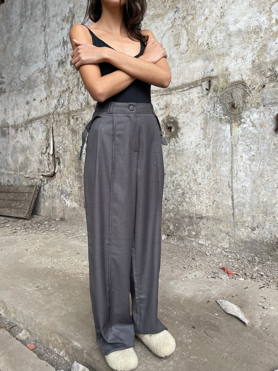 PANTALON À PINCES GRIS - « SACHA »