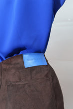 Charger l'image dans la galerie, JUPE LONGUE SUÉDINE - ÉBÈNE
